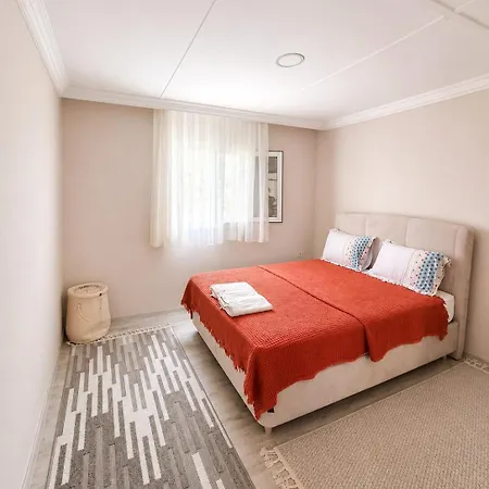 Cozy Retreat Near Airport Patio & Nature Σπίτι διακοπών